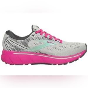 Brooks Women’s Ghost 14 Running Shoe Size 9